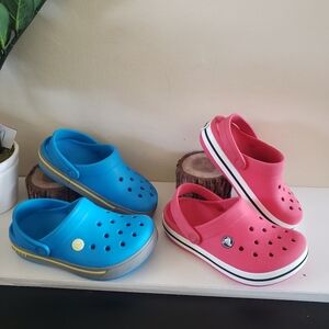 CROCS Kids Crocband Clogs BUNDLE - BLUE/ RED size J1 🚫FINAL SALE🚫